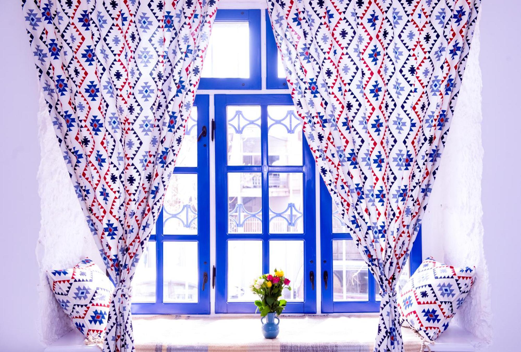 Pallada Jerevan Exteriör bild